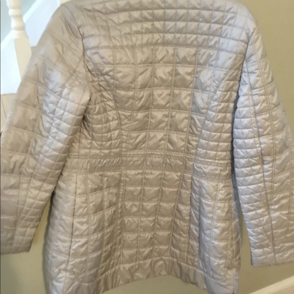 Jacket - Picture 2 of 5